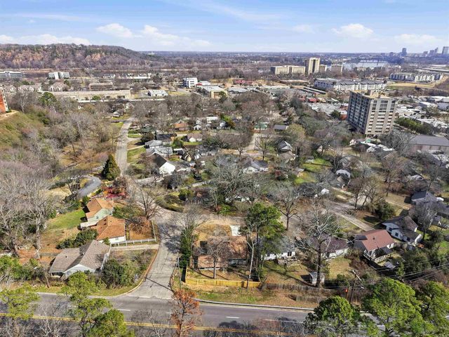 1700 Lilac Circle, Little Rock, AR 72202