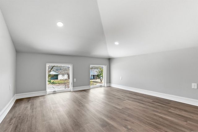 1700 Lilac Circle, Little Rock, AR 72202