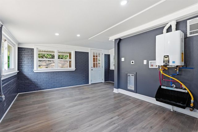 1700 Lilac Circle, Little Rock, AR 72202