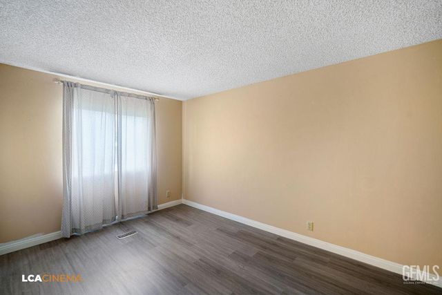 214 Par Lane, Bakersfield, CA 93308