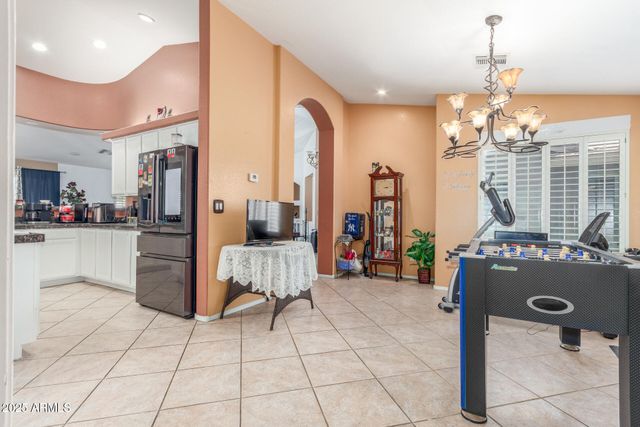 3060 E HOPE Street, Mesa, AZ 85213