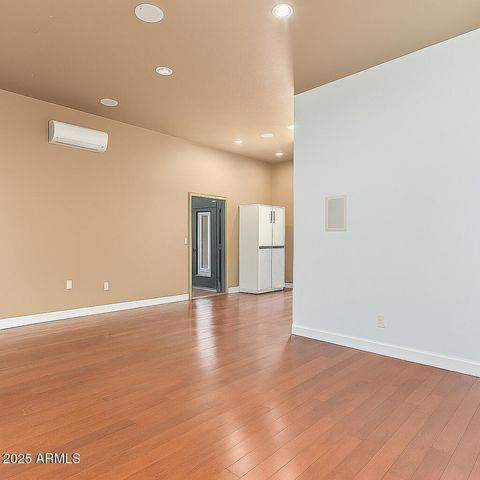 3060 E HOPE Street, Mesa, AZ 85213