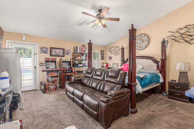 3060 E HOPE Street, Mesa, AZ 85213