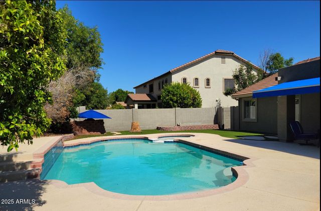 3060 E HOPE Street, Mesa, AZ 85213