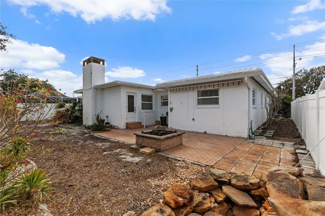 13565 86TH AVENUE, Seminole, FL 33776