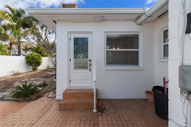 13565 86TH AVENUE, Seminole, FL 33776