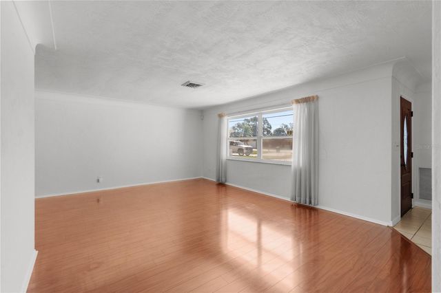 13565 86TH AVENUE, Seminole, FL 33776