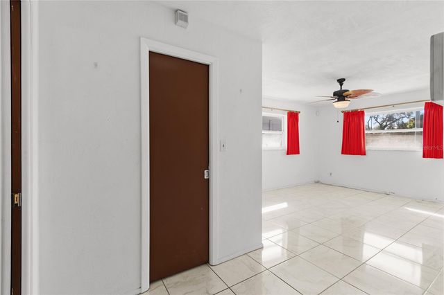 13565 86TH AVENUE, Seminole, FL 33776