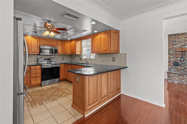 13565 86TH AVENUE, Seminole, FL 33776