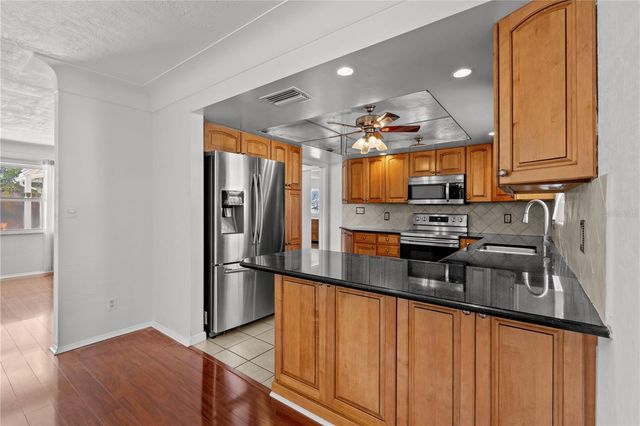 13565 86TH AVENUE, Seminole, FL 33776