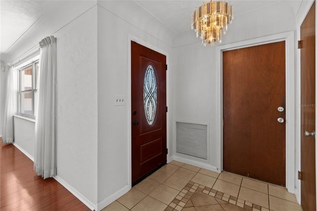 13565 86TH AVENUE, Seminole, FL 33776