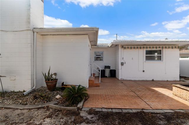 13565 86TH AVENUE, Seminole, FL 33776