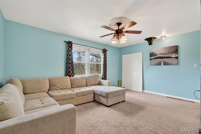 2357 Circle Drive, O'fallon, MO 63368