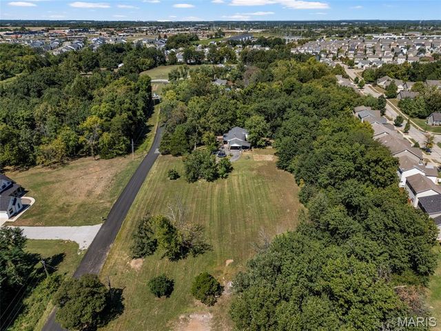 2357 Circle Drive, O'fallon, MO 63368