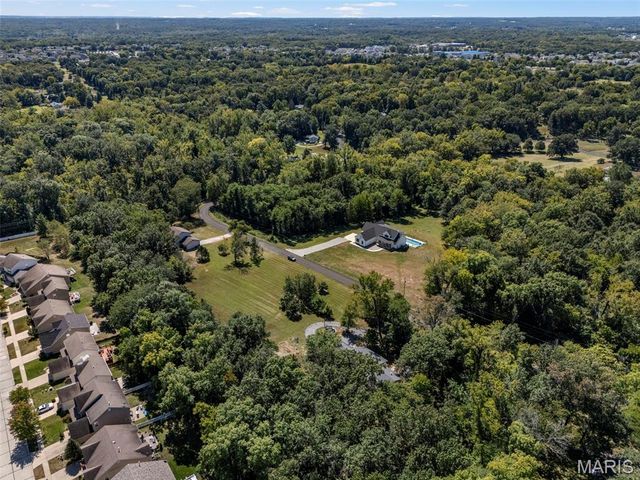 2357 Circle Drive, O'fallon, MO 63368