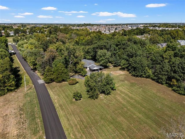 2357 Circle Drive, O'fallon, MO 63368