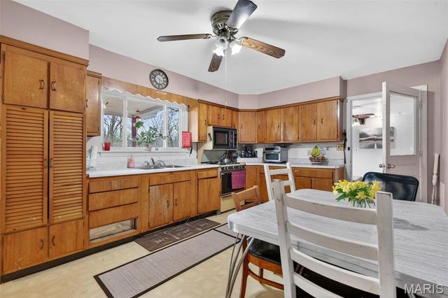 2357 Circle Drive, O'fallon, MO 63368