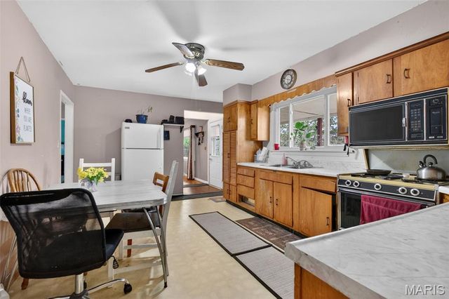 2357 Circle Drive, O'fallon, MO 63368