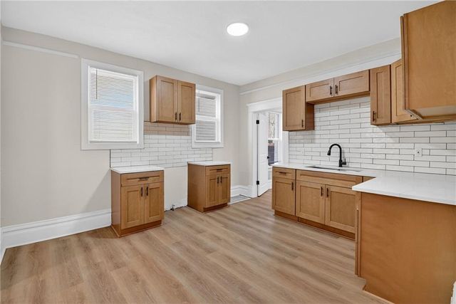 2102 Wabash Avenue, Kansas City, MO 64127