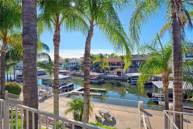 22443 Whirlaway Court, Canyon Lake, CA 92587