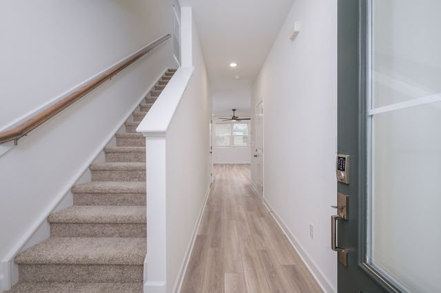 5305 Carnegie Rd, Old Hickory, TN 37138