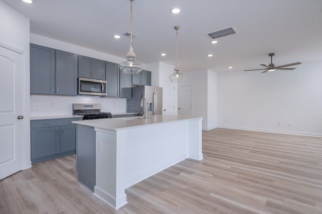 5305 Carnegie Rd, Old Hickory, TN 37138