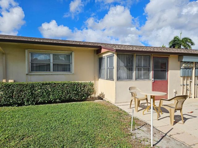 2950 Crosley Drive E D, West Palm Beach, FL 33415