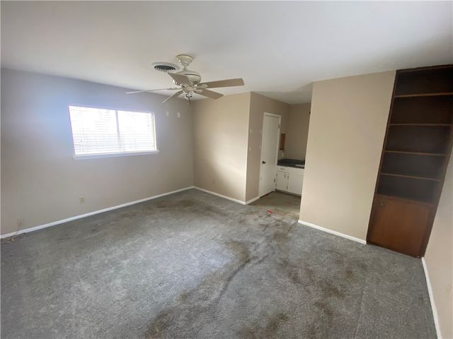 1501 Annette St, Kingsville, TX 78363