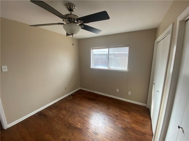 1501 Annette St, Kingsville, TX 78363