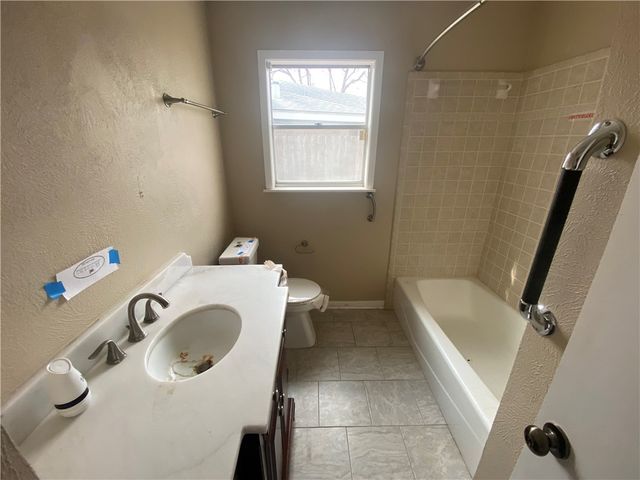 1501 Annette St, Kingsville, TX 78363