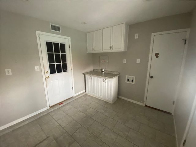 1501 Annette St, Kingsville, TX 78363