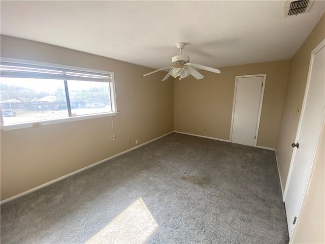 1501 Annette St, Kingsville, TX 78363