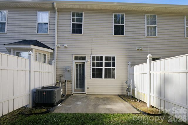 6123 Dane Drive, Dallas, NC 28034