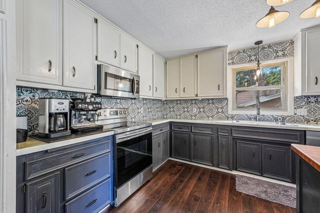 14725 Dory Court, Apple Valley, MN 55124