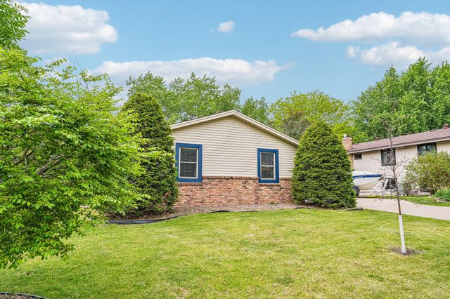 14725 Dory Court, Apple Valley, MN 55124