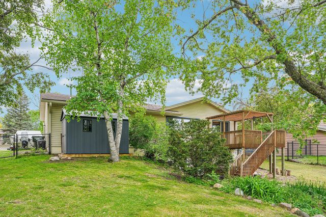 14725 Dory Court, Apple Valley, MN 55124