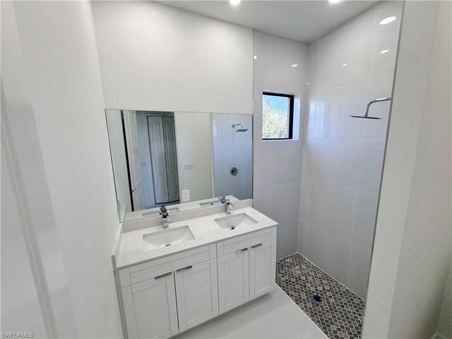4210 NW 24th TER, Cape Coral, FL 33993
