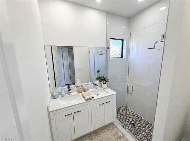 4210 NW 24th TER, Cape Coral, FL 33993