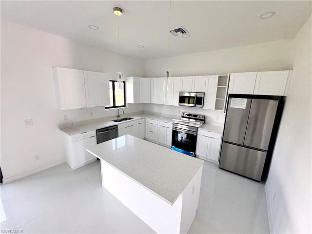 4210 NW 24th TER, Cape Coral, FL 33993