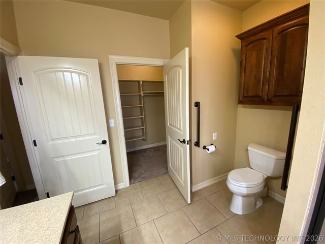 13822 S 18th Place, Bixby, OK 74008