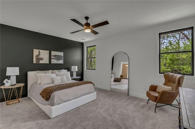 18400 Floyd Street, Overland Park, KS 66085