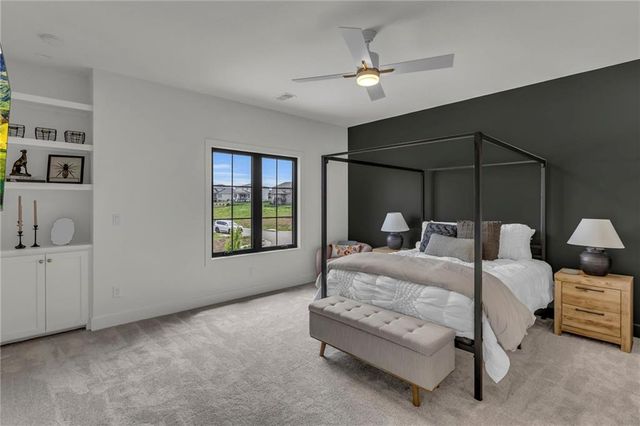 18400 Floyd Street, Overland Park, KS 66085