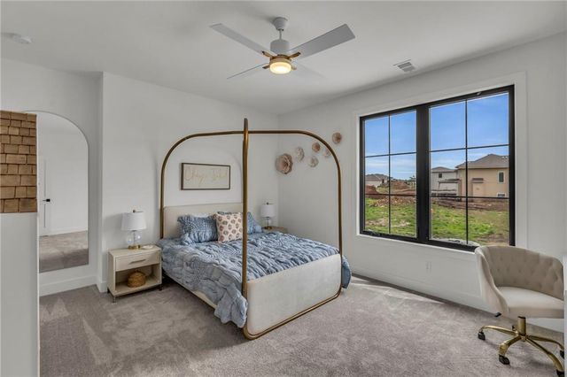 18400 Floyd Street, Overland Park, KS 66085