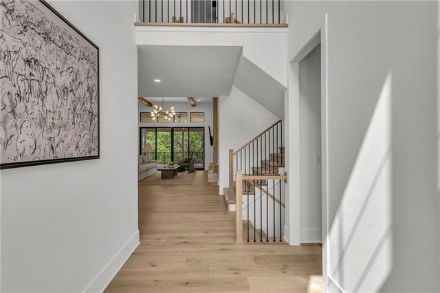 18400 Floyd Street, Overland Park, KS 66085