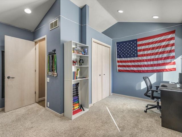 7447 Stacy Court, Roscoe, IL 61073