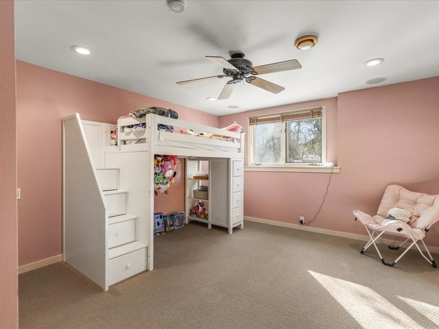 7447 Stacy Court, Roscoe, IL 61073