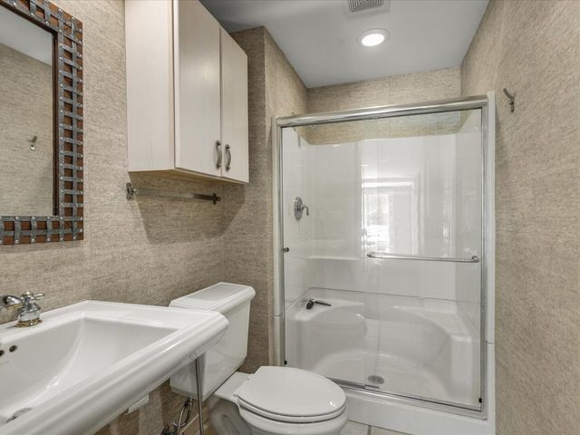 7447 Stacy Court, Roscoe, IL 61073