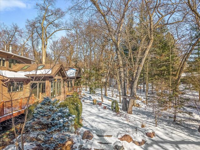 7447 Stacy Court, Roscoe, IL 61073