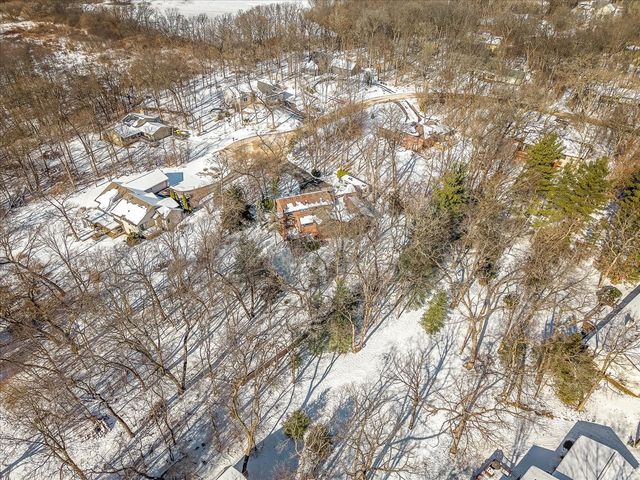 7447 Stacy Court, Roscoe, IL 61073