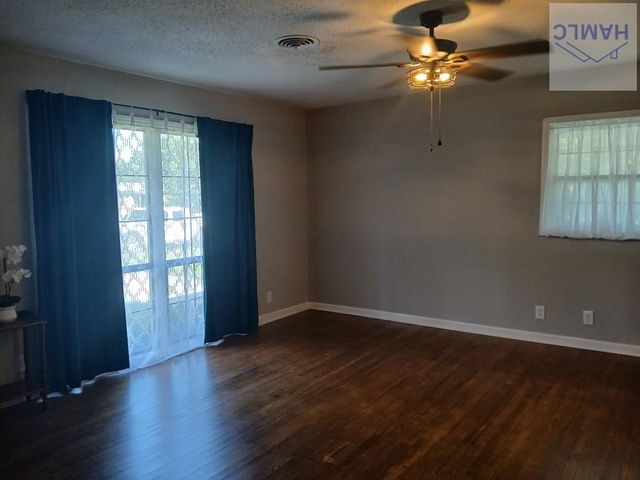 125 Stafford Street, Hinesville, GA 31313